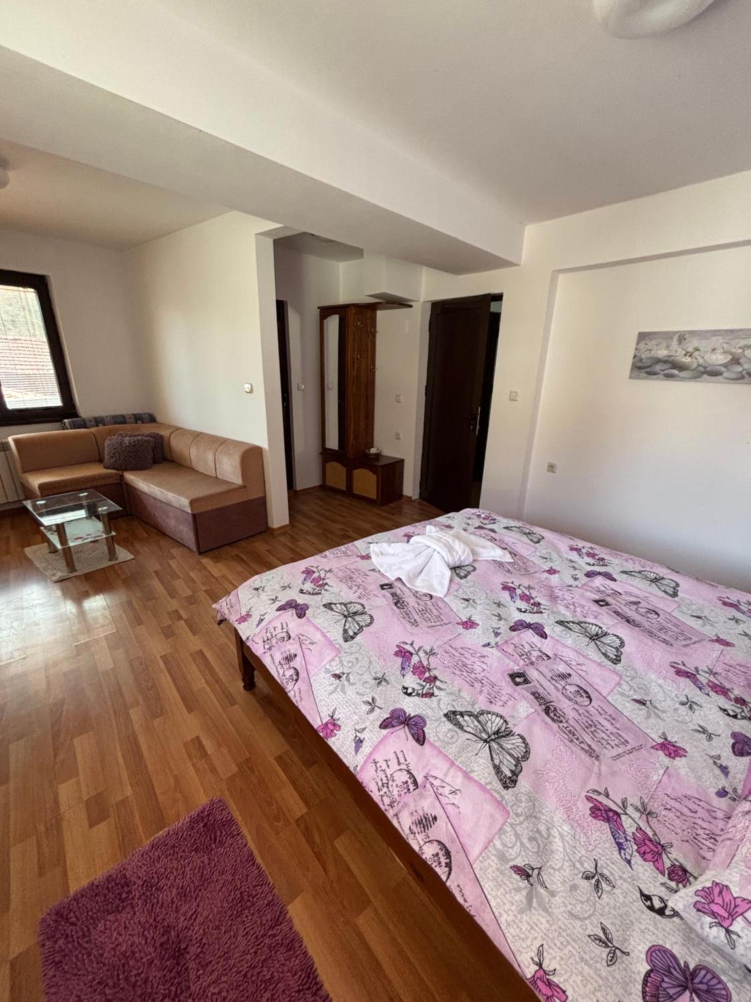 Yovkovata Kyshta Otel Chiflik Dış mekan fotoğraf